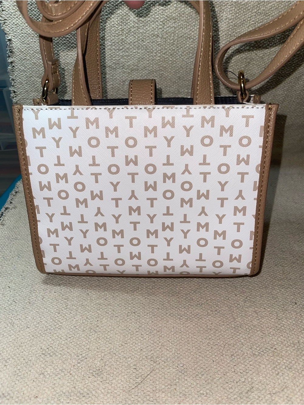 Tommy Hilfiger crossbody / mini tote light brown new - Picture 6 of 11
